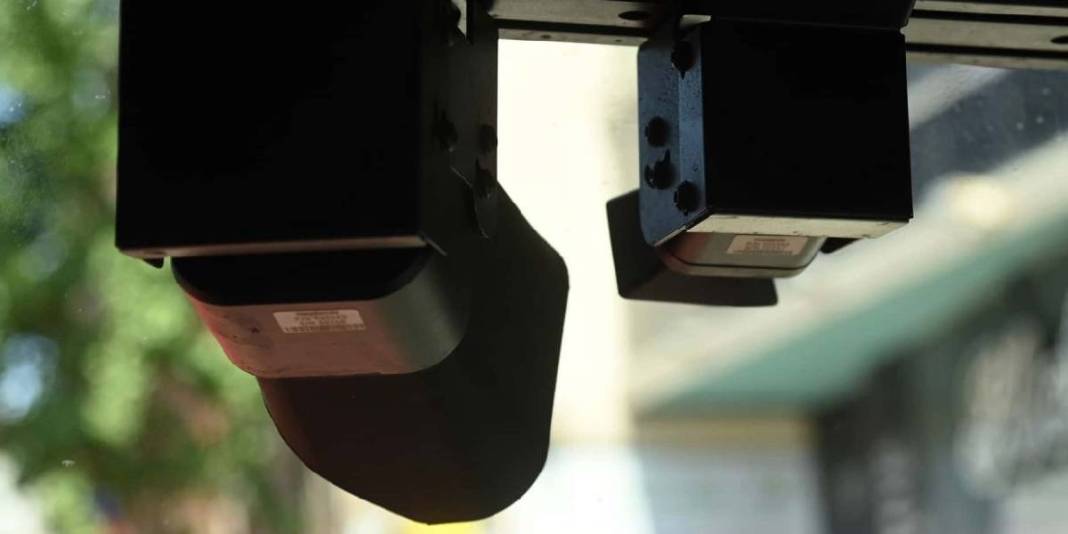 Binlerce kişiye yanlış trafik cezası kesildi! Yapay zeka sürücülerin başını fena yaktı: O cezaları iptal ediyorlar 5